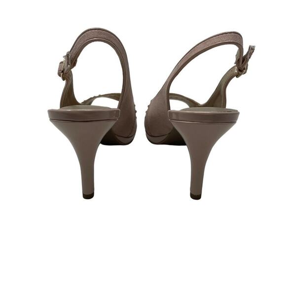 Karen Scott Brookee Formal Evening Wedding Embellished Pumps in Nude Size 11 - Picture 3 of 6